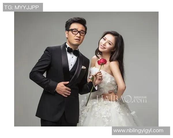 足球明星情侣携手演绎浪漫内衣广告展现甜蜜爱情与运动激情的完美结合 足球明星情侣携手演绎浪漫内衣广告展现甜蜜爱情与运动激情的完美结合